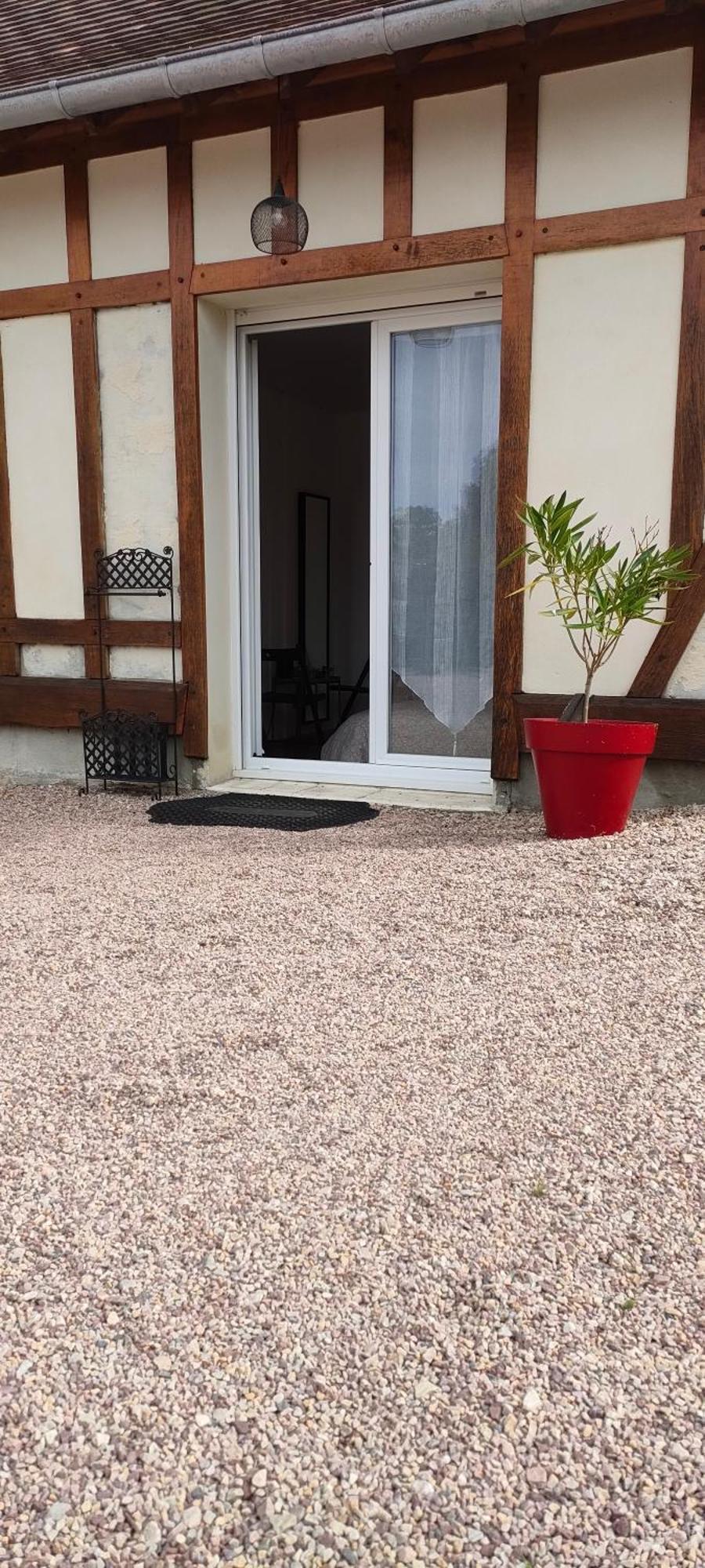 Les Lys Jolie Suite Parentale Privative Deux Adultes Avec Sdd Pertheville-Ners エクステリア 写真