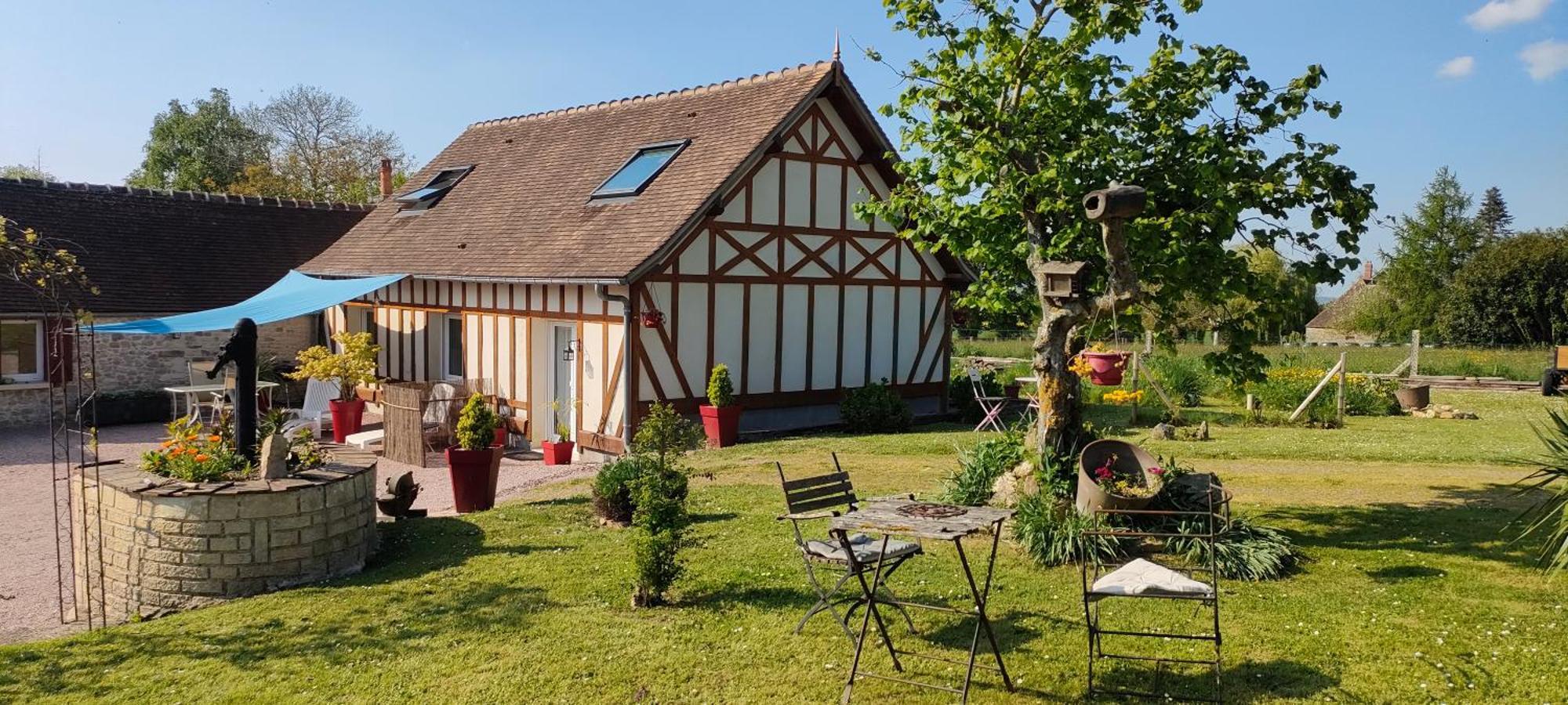 Les Lys Jolie Suite Parentale Privative Deux Adultes Avec Sdd Pertheville-Ners エクステリア 写真