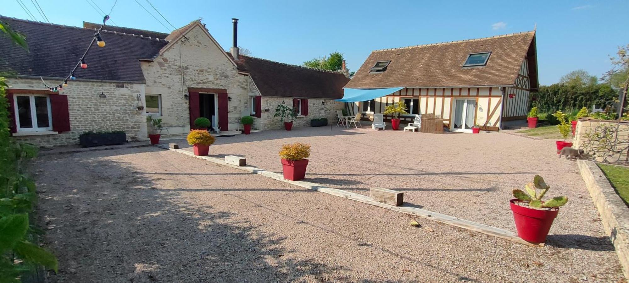 Les Lys Jolie Suite Parentale Privative Deux Adultes Avec Sdd Pertheville-Ners エクステリア 写真