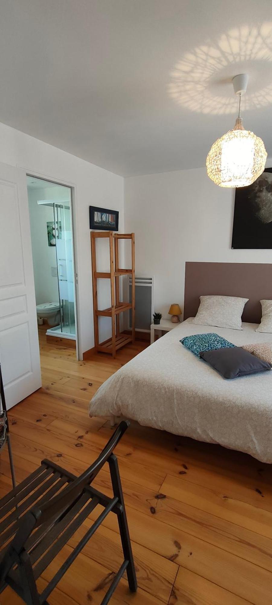 Les Lys Jolie Suite Parentale Privative Deux Adultes Avec Sdd Pertheville-Ners エクステリア 写真